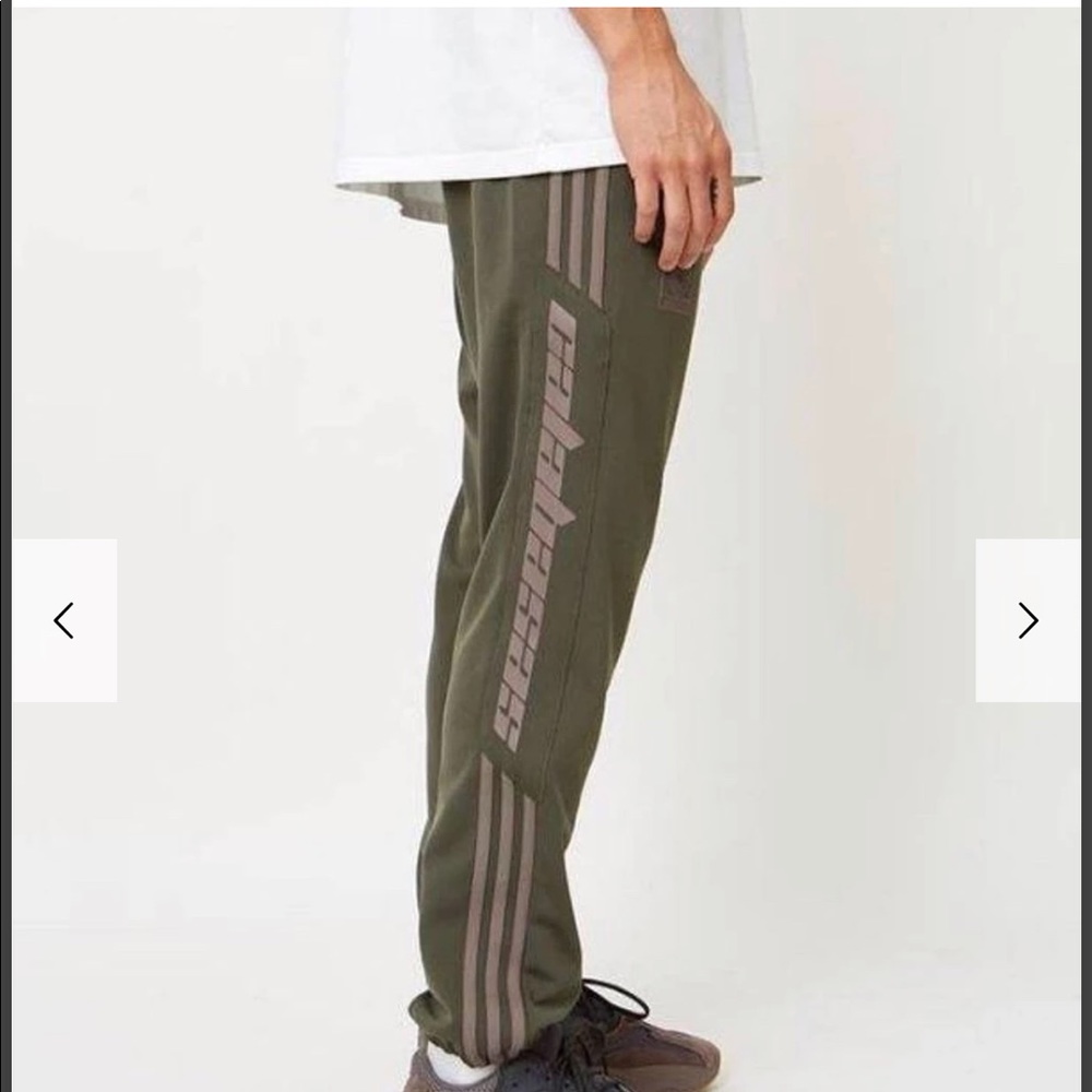 Brand New Yeezy Calabasas Pants. Size 2XL